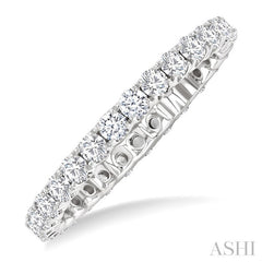 1 Ctw Round Cut Diamond Eternity Wedding Band in 14K White Gold