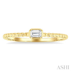 1/6 Ctw Ball Bead East-West Bezel Set Emerald CutDiamond Stackable Petite Fashion Ring in 14K Yellow Gold