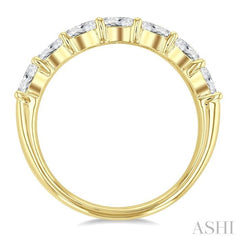 1 Ctw East-West Oval Cut Diamond Fashion Band in 14K Yellow Gold