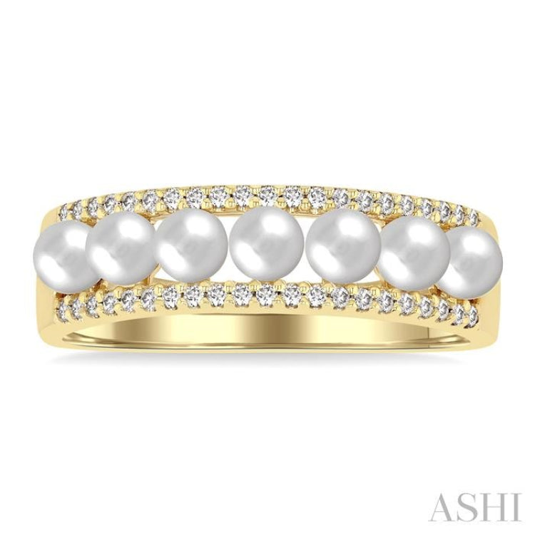 3 MM Cultured Pearl and 1/5 Ctw Round Cut Diamond Fashion Band in 14K Yellow Gold
