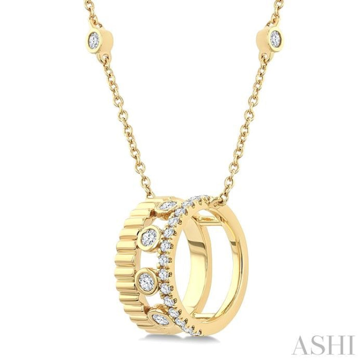 1/5 Ctw Bezel and Prong Set Round Cut Diamond Bold Fluted Layered Fashion Pendant With Chain in 10K Yellow Gold