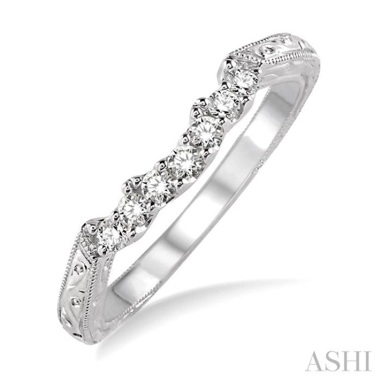 1/5 Ctw Round Cut Diamond Wedding Band in 14K White Gold