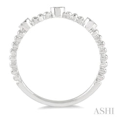 1/5 Ctw Circular Mount Ball Link Round CutDiamond Stackable Band in 14K White Gold
