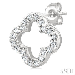 1/6 Ctw Petite Clover Round Cut Diamond Fashion Stud Earring in 10K White Gold