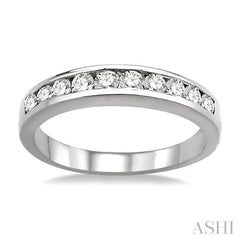 1/2 Ctw Channel Set Round Cut Diamond Band in 14K White Gold