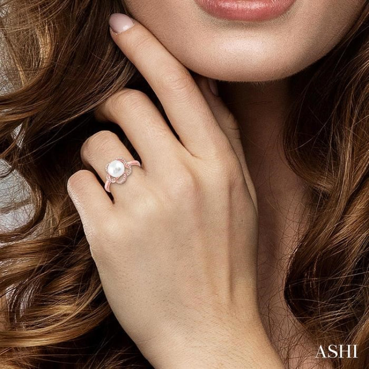 7 MM Cultured Pearl and 1/10 Ctw Round Cut Diamond Ring in 14K Rose Gold