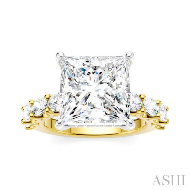 1 1/3 Ctw Princess Shape Oval and Round Cut Diamond Semi-Mount Engagement Ring in 14K Yellow and White Gold