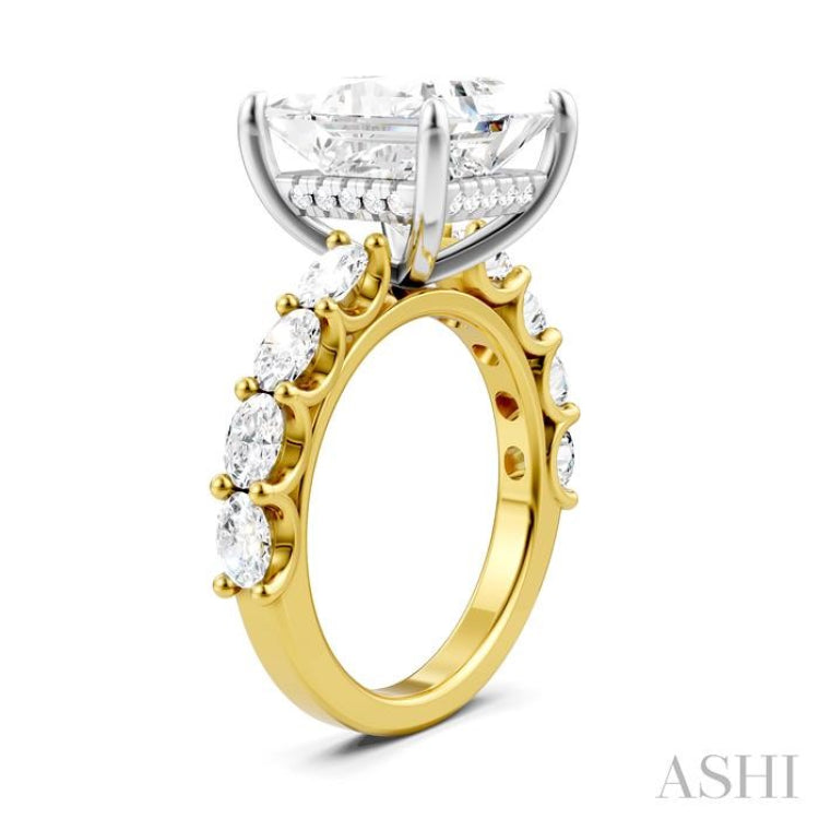 1 1/3 Ctw Princess Shape Oval and Round Cut Diamond Semi-Mount Engagement Ring in 14K Yellow and White Gold