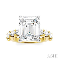 1 1/3 Ctw Emerald Shape Oval and Round Cut Diamond Semi-Mount Engagement Ring in 14K Yellow and White Gold