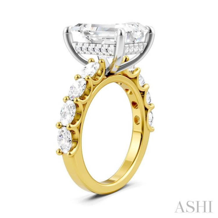 1 1/3 Ctw Emerald Shape Oval and Round Cut Diamond Semi-Mount Engagement Ring in 14K Yellow and White Gold
