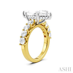 1 1/3 Ctw Marquise Shape Round Cut Diamond Semi-Mount Engagement Ring in 14K Yellow and White Gold