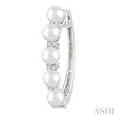 1/6 Ctw 4MM White Pearl and Round Cut Diamond Fashion Hoop Earring in 10K White Gold