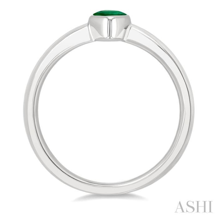 6X4 MM Bezel Set Pear Cut Emerald Precious Solitaire Ring in 14K White Gold