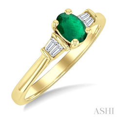 1/10 Ctw Oval Cut 6X4MM Emerald and Baguette Cut Diamond Precious Ring in 14K Yellow Gold