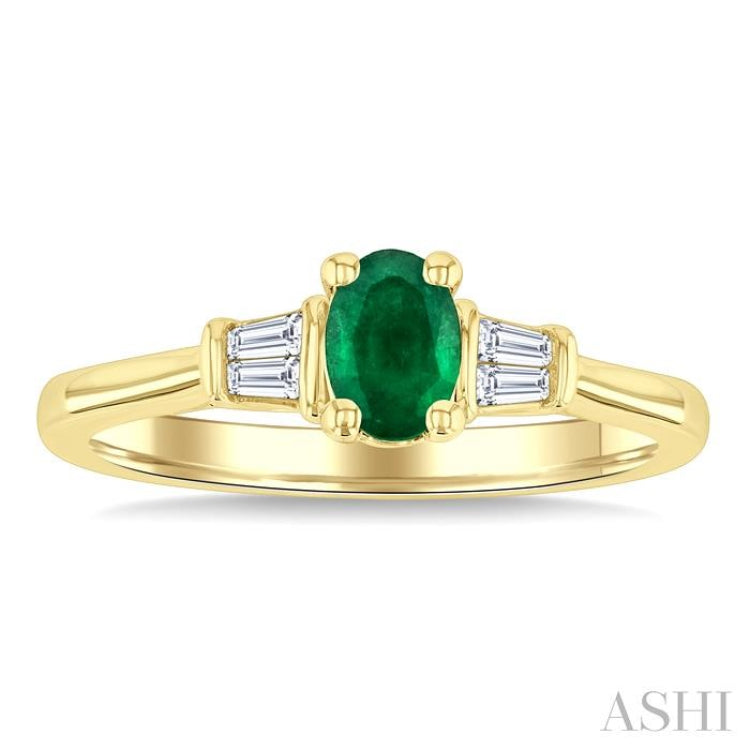 1/10 Ctw Oval Cut 6X4MM Emerald and Baguette Cut Diamond Precious Ring in 14K Yellow Gold