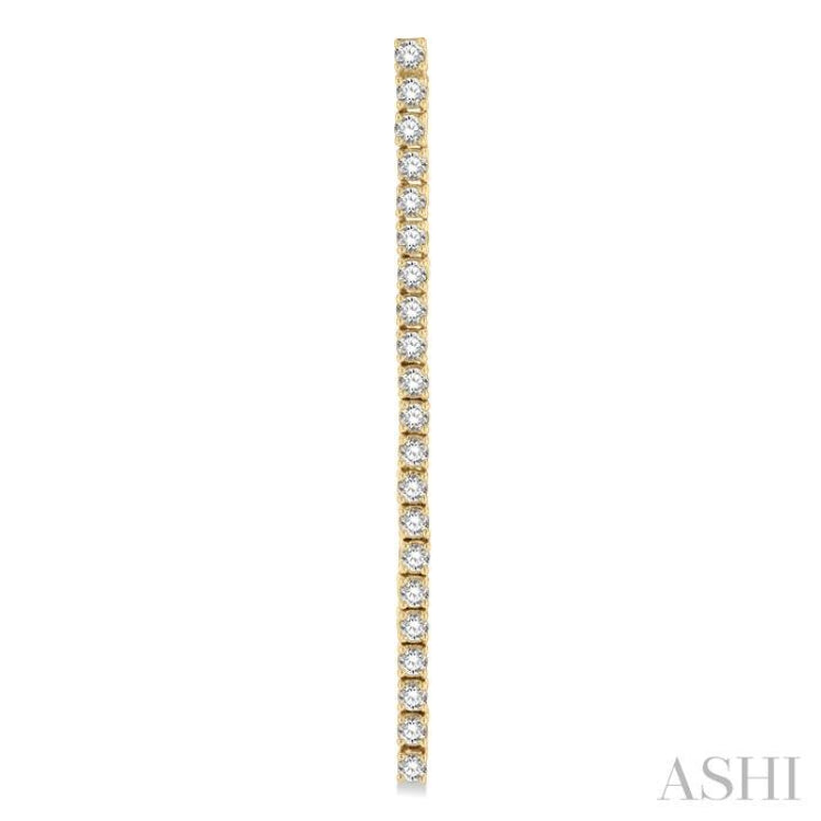 1 1/2 Ctw Single Line Drop Round Cut Diamond Tennis Earring in 14K Yellow Gold