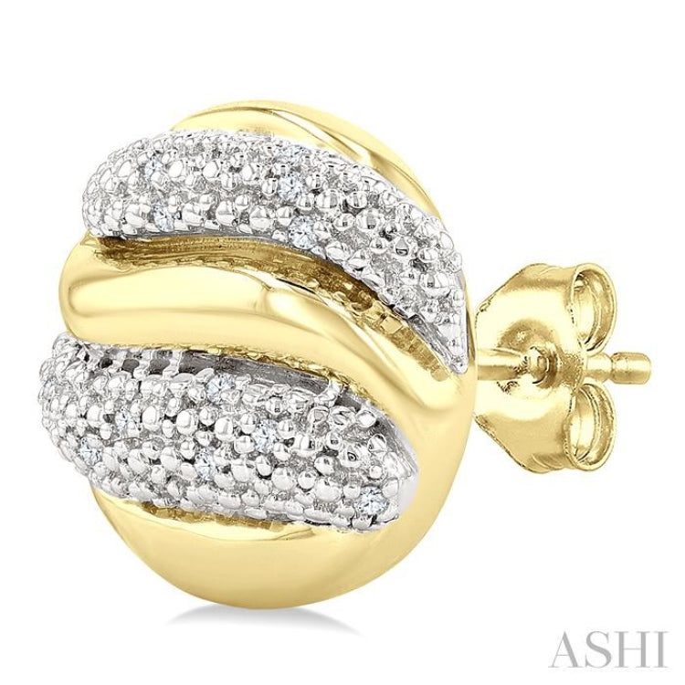 1/10 Ctw Circular Shape Bold Puffed Ribbed Swirl Round Cut Diamond Pirouette Fashion Stud Earring in Yellow Gold Vermeil