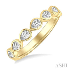 3/4 Ctw East-West Set Pear Cut Bezel Diamond Stackable Fashion Band in 14K Yellow Gold