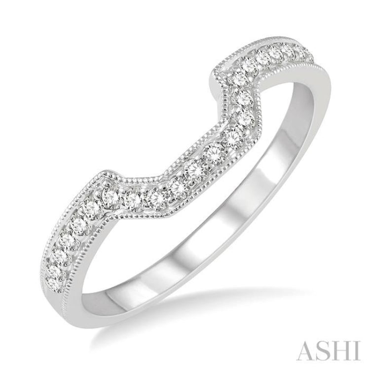 1/5 Ctw Trough Shape Center Round Cut Diamond Wedding Band in 14K White Gold