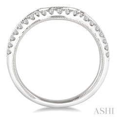 1/5 Ctw Curved Center Round Cut Diamond Wedding Band in 14K White Gold