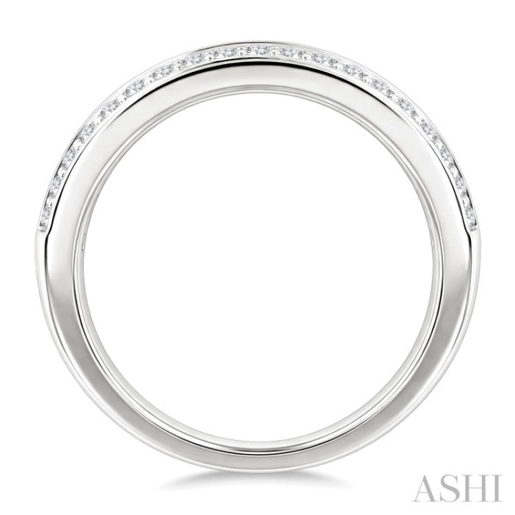 1 1/2 Ctw Channel Set Baguette and Round Cut Diamond Wedding Band in 14K White Gold