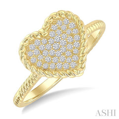 1/5 Ctw Round Cut Diamond Rope Border Heart Motif Fashion Ring in 10K Yellow Gold