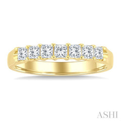 1/2 Ctw 7 Stone Princess Cut Diamond Wedding Band in 14K Yellow Gold