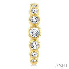 1 1/10 Ctw Graduated Bezel Set Round Cut Diamond Fashion Hoop Earrings in 14K Yellow Gold