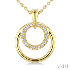 1/10 Ctw Nested Round Frame Round Cut Diamond Fashion Drop Pendant With Chain in 10K Yellow Gold