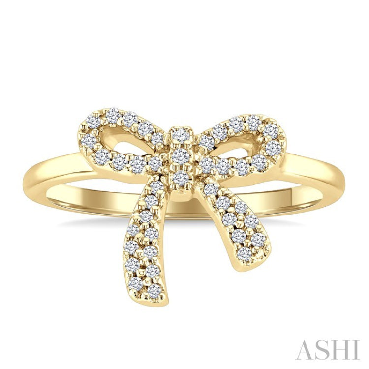 1/5 Ctw Round Cut Diamond Bow Petite Fashion Ring in 10K Yellow Gold