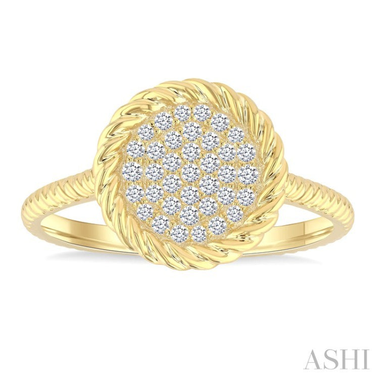 1/5 Ctw Round Cut Diamond Rope Border Circle Motif Fashion Ring in 10K Yellow Gold