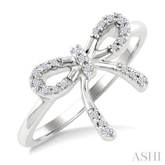 1/10 Ctw Round Cut Diamond Bow Fashion Ring in Sterling Silver