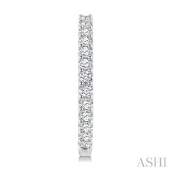 3/4 Ctw Round Cut Diamond Hoop Earrings in 14K White Gold