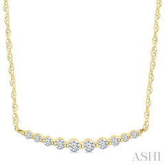1/6 Ctw Curved Bar Round Cut Diamond Fashion Necklace in 10K Yellow Gold