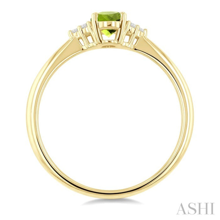 1/20 Ctw Oval Cut 6X4 MM Peridot and Round Cut Diamond semi-precious Ring in 10K Yellow Gold