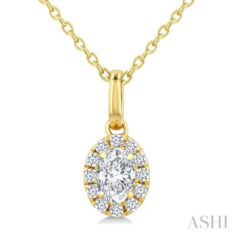 1/4 Ctw Oval and Round Cut Diamond Fashion Halo Pendant With Chain in 14K Yellow Gold