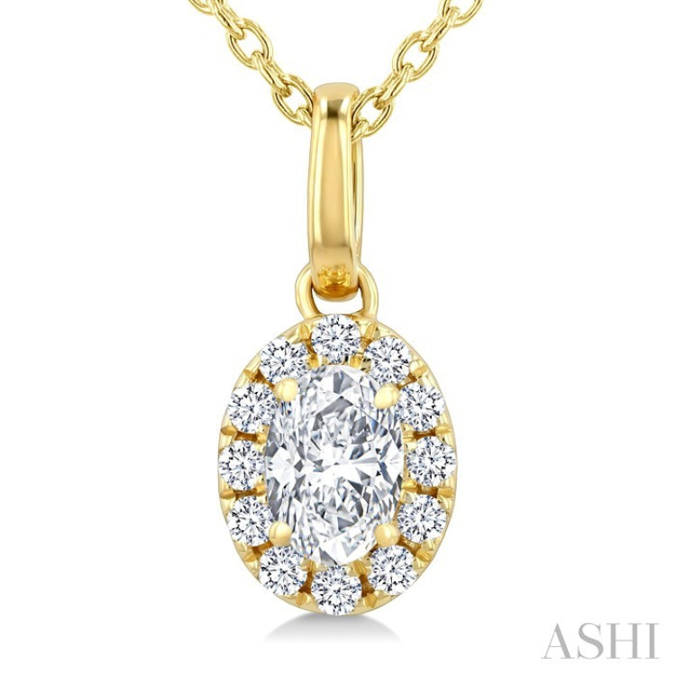 1/4 Ctw Oval and Round Cut Diamond Fashion Halo Pendant With Chain in 14K Yellow Gold