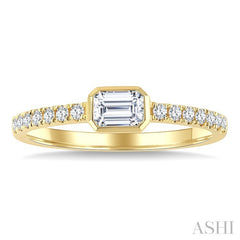 1/2 Ctw Luna Bezel East-West Emerald Cut and Round Cut Diamond Ring in 14K Yellow Gold