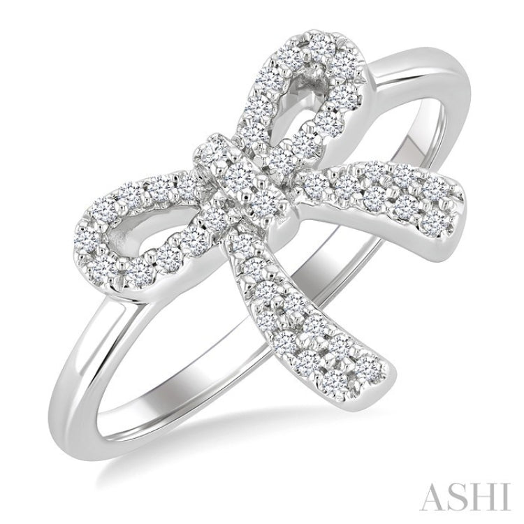 1/5 Ctw Round Cut Diamond Bow Petite Fashion Ring in 10K White Gold
