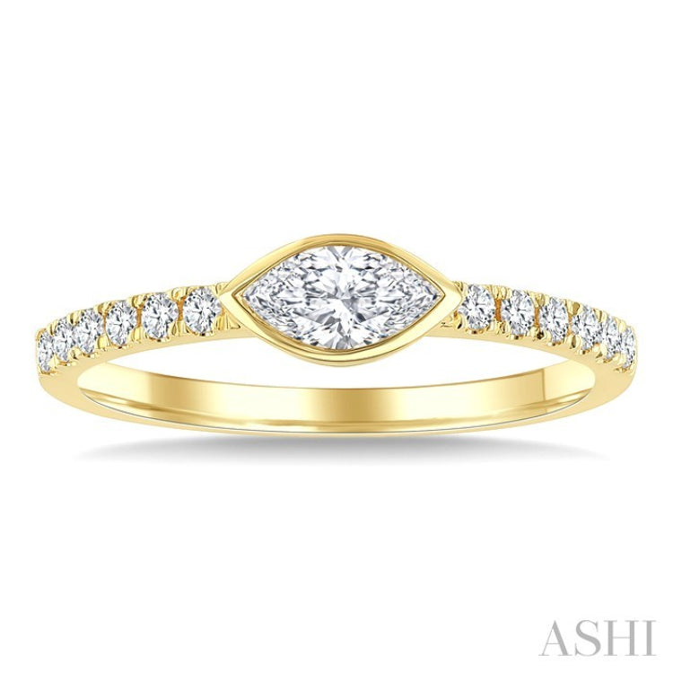 1/2 Ctw Luna Bezel East-West Marquise Cut and Round Cut Diamond Ring in 14K Yellow Gold