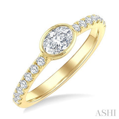 1/2 Ctw Luna Bezel East-West Oval Cut and Round Cut Diamond Ring in 14K Yellow Gold