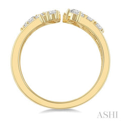 1 1/2 Ctw Asymmetric Split Mixed Diamond Cut Fashion Wide Band in 14K Yellow Gold