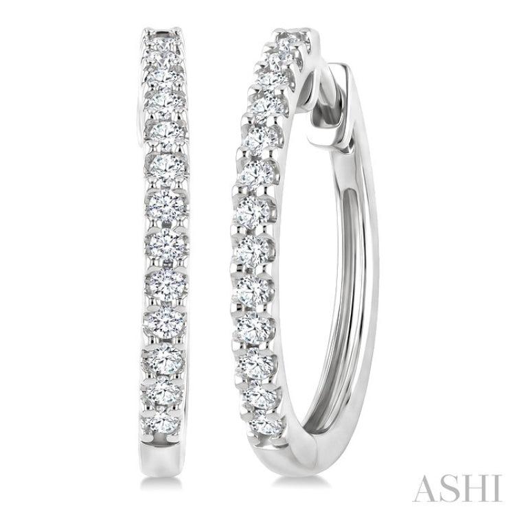 1/3 Ctw Round Cut Diamond Hoop Earrings in 14K White Gold