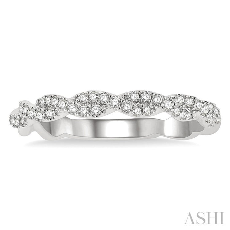 1/4 Ctw Entwined Round Cut Diamond Stackable Twist Band in 14K White Gold