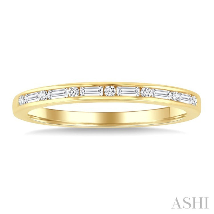 1/5 Ctw Baguette and Round Cut Diamond Stackable Fashion Band in 10K Yellow Gold