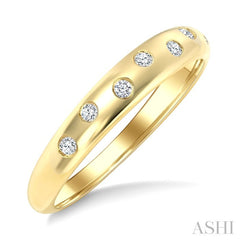 1/10 Ctw Round Cut Diamond Flush Set Mosaic Dome Bold Band in 10K Yellow Gold
