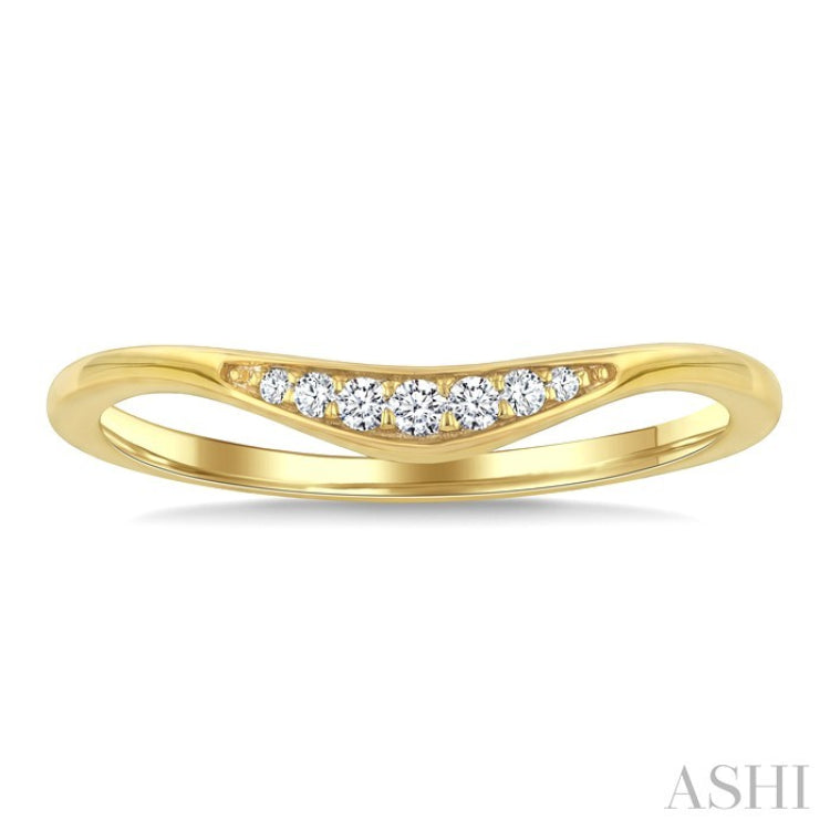 1/20 Ctw Round Cut Diamond Curved Stackable Band in 10K Yellow Gold