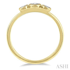 1/20 Ctw Triple Circle Round Cut Diamond Promise Ring in 10K Yellow Gold