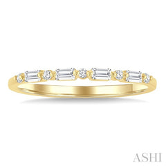 1/6 Ctw Baguette and Round Cut Diamond Link Stackable Fashion Band in 10K Yellow Gold