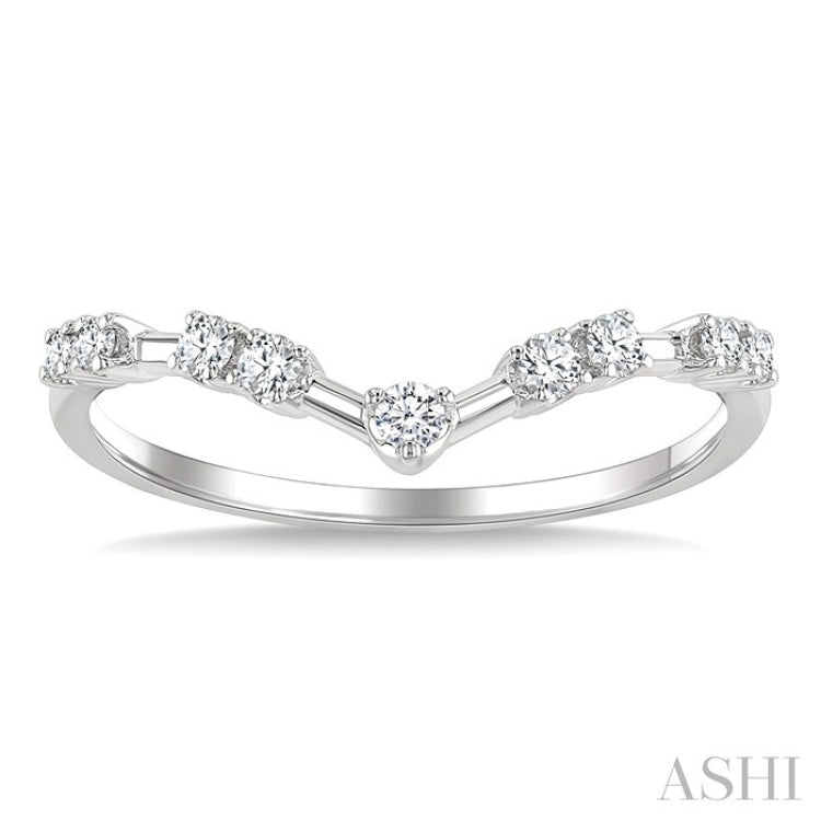 1/5 Ctw Chevron Round Cut Diamond Fashion Band in 10K White Gold